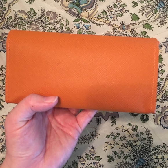 Tory Burch leather glasses case - Picture 6 of 7
